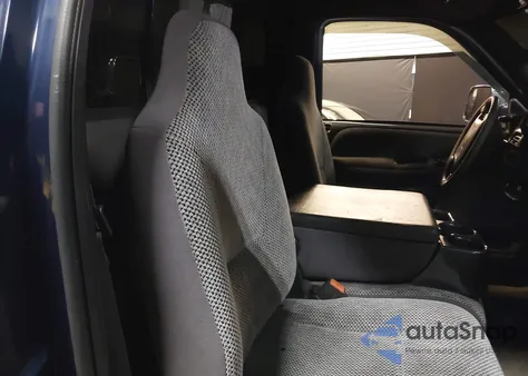 2001 Dodge Ram 1500 St z USA, uszkodzony, nr VIN 1B7HF16Z41S786002